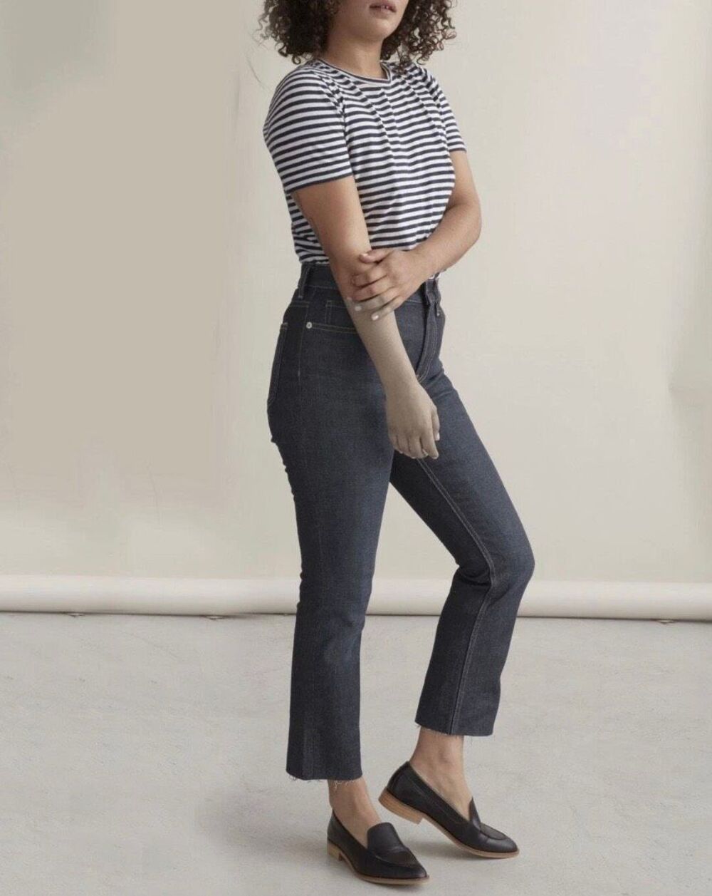 Everlane Gray Frayed Hem Stretch Denim High Rise Kick Crop Jeans Size 25